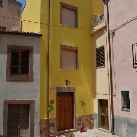 Hotel La Casa Di Angelo Bosa Zewnętrze zdjęcie