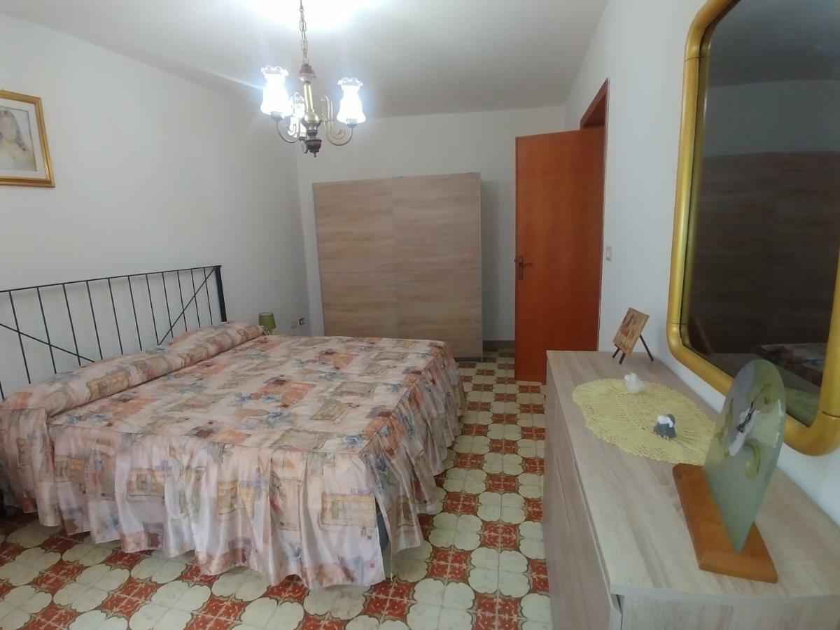 Hotel La Casa Di Angelo Bosa Zewnętrze zdjęcie
